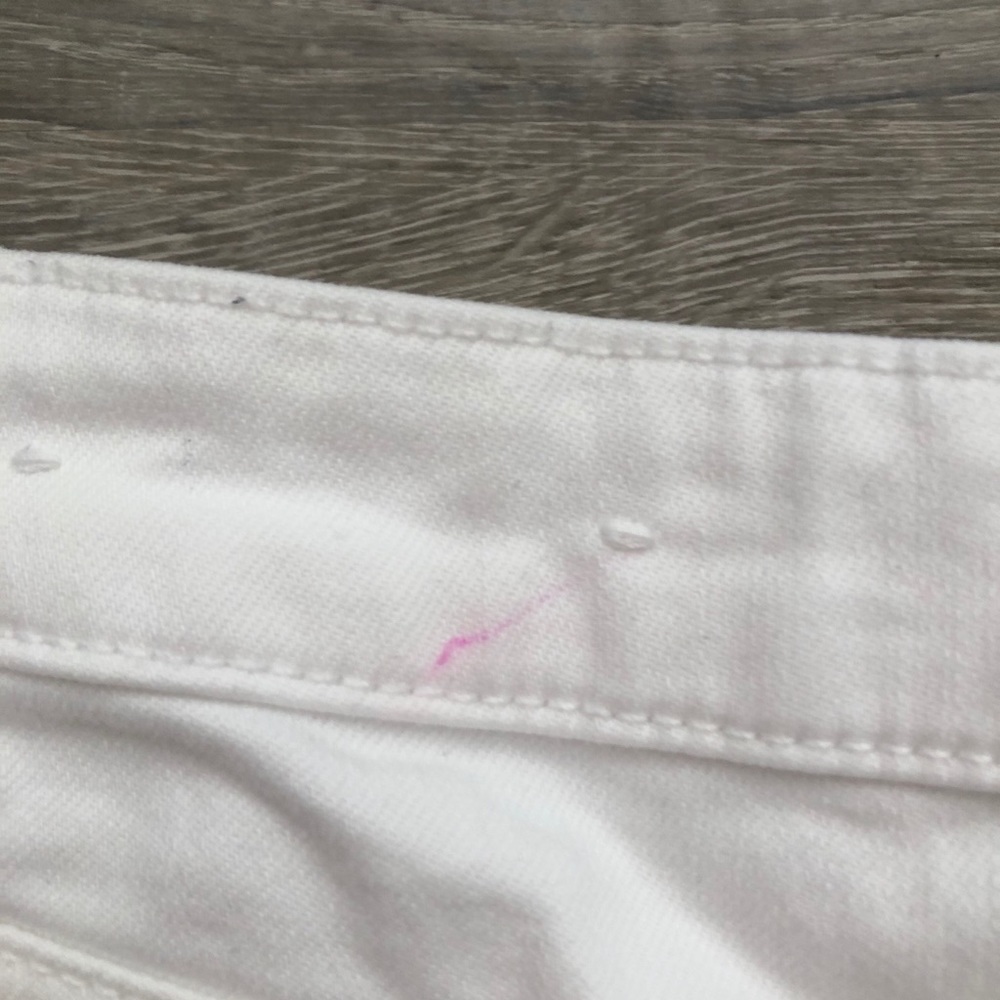 White High-Waisted Jean Shorts - Picture 3 of 3